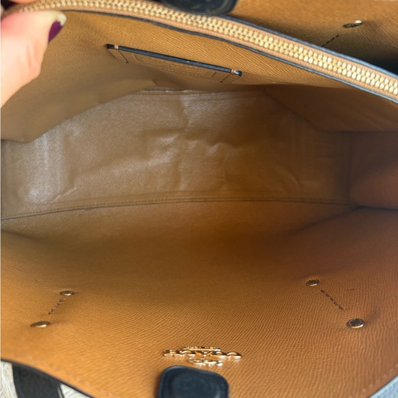 Coach Charlie Carryall Black Pebbled Leather Tote | 25137 | Hangtag | GUC - Picture 9 of 16